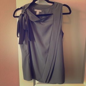 Gray neck bow blouse
